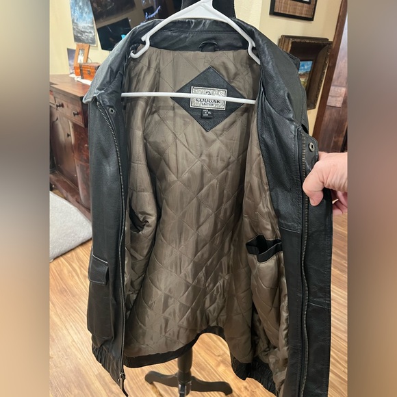 Cougar Black Leather Bomber Jacket - Picture 4 of 5